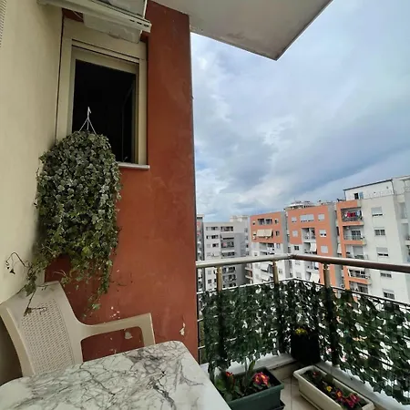 Spacious With Balcony Apartament *
